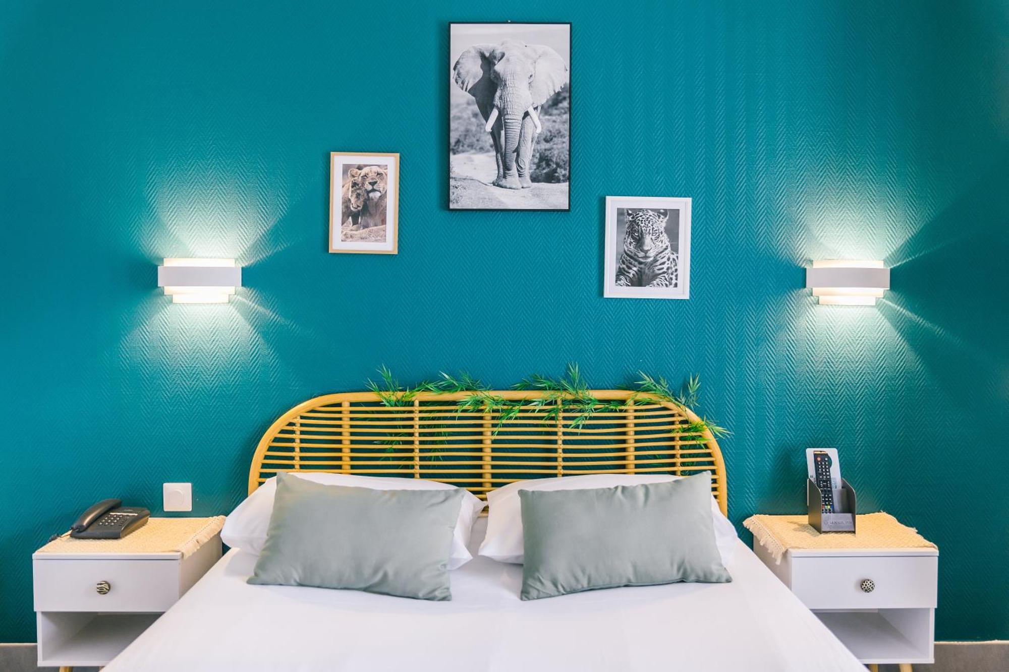 Montigny-la-Resle Logis Hotel & Restaurant Le Soleil D'Or מראה חיצוני תמונה